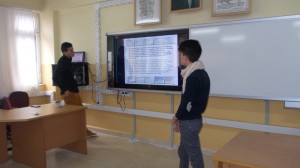 Elevii romaşcani caută soluții pentru reducerea poluării